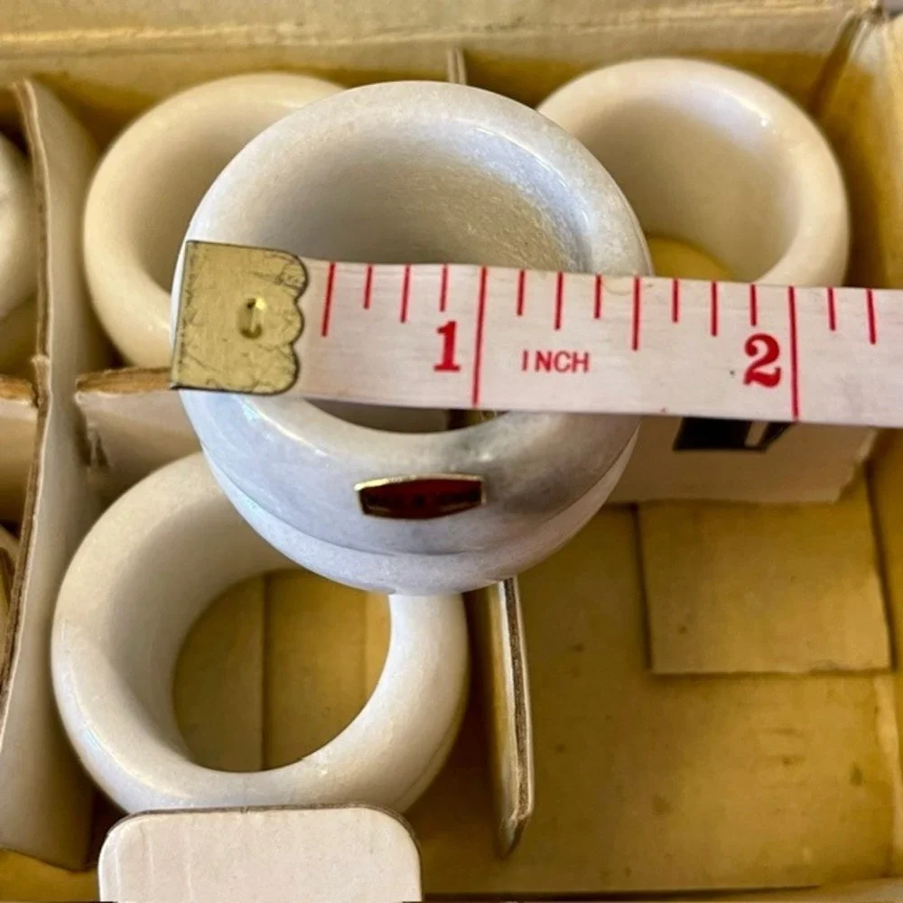 Vintage Solid Marble Napkin Rings Set of 6 White Grey Veined Made in Taiwan